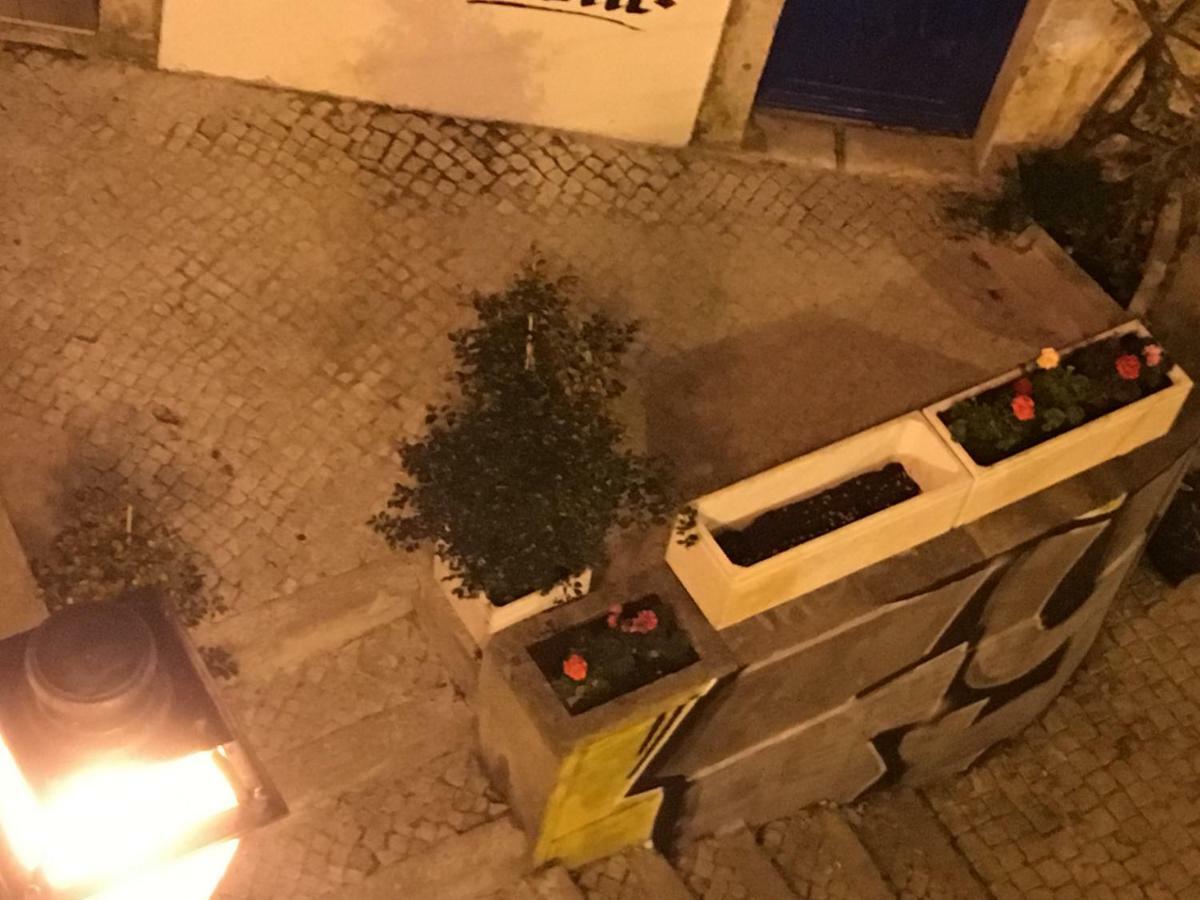 Escadinhas De Sao Cristovao Lejlighed Lisboa Eksteriør billede